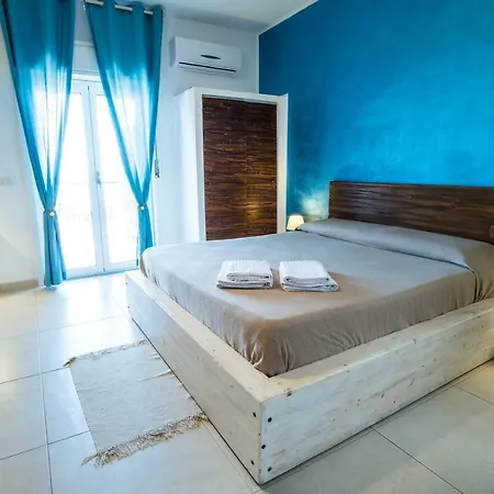 Casadada Nocleg ze śniadaniem Santo Stefano di Camastra